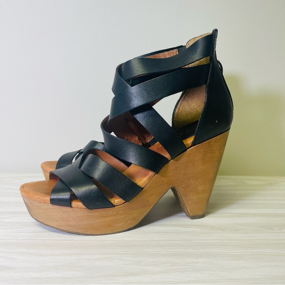 Lucky Brand Platform Heels Vachetta Abeo Sandals Black Leather NIB Size 8M/38
